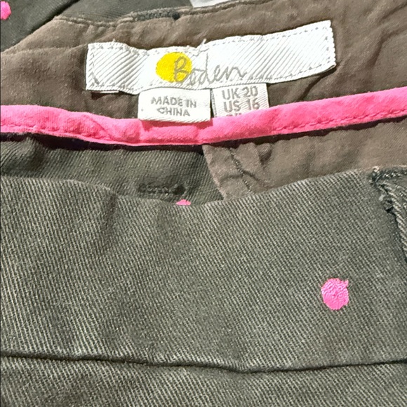 Boden Rachel Chino Shorts Sz 16 Embroidered Polka Dot Pink Green - Picture 3 of 4